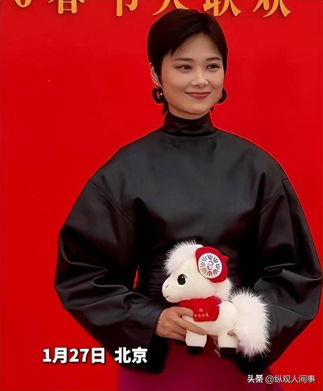 岁陈凯丽结伴像同龄人许娣李明启蹲地聊开元ky棋牌北京这一天沈腾和大17(图16) 岁陈凯丽结伴像同龄人许娣李明启蹲地聊开元ky棋牌北京这一天沈腾和大17(图16)